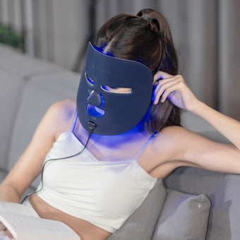 LED Light Therapy Face Mask