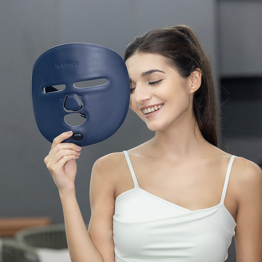 LED Light Therapy Face Mask